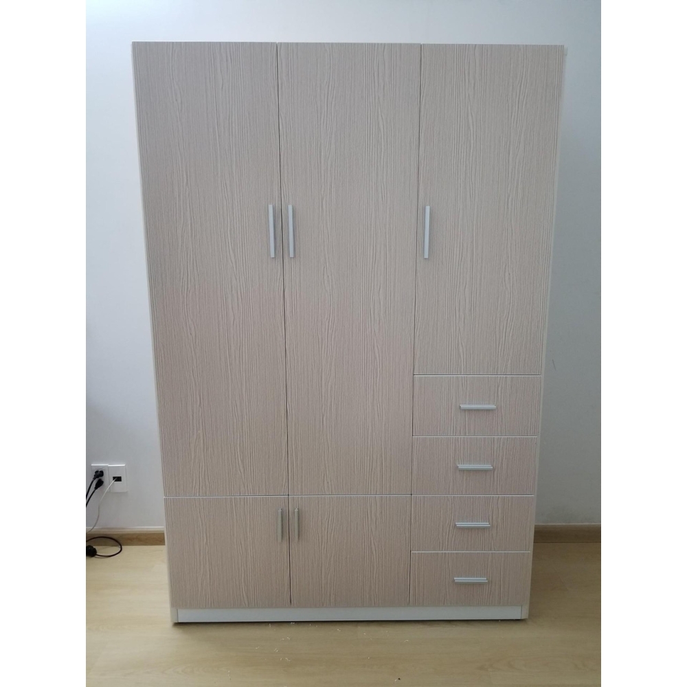 Tủ 3 Cánh Đài Loan T3C5
