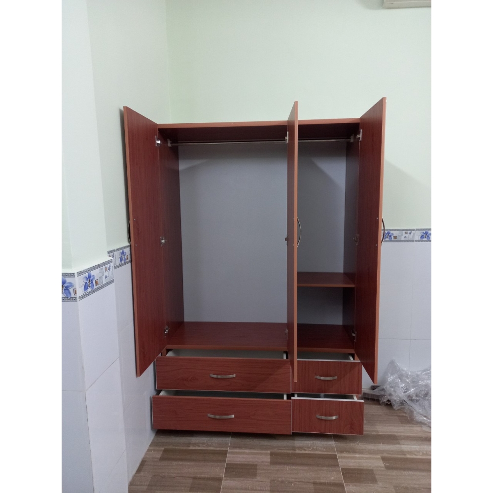 Tủ 3 Cánh Đài Loan T3C5