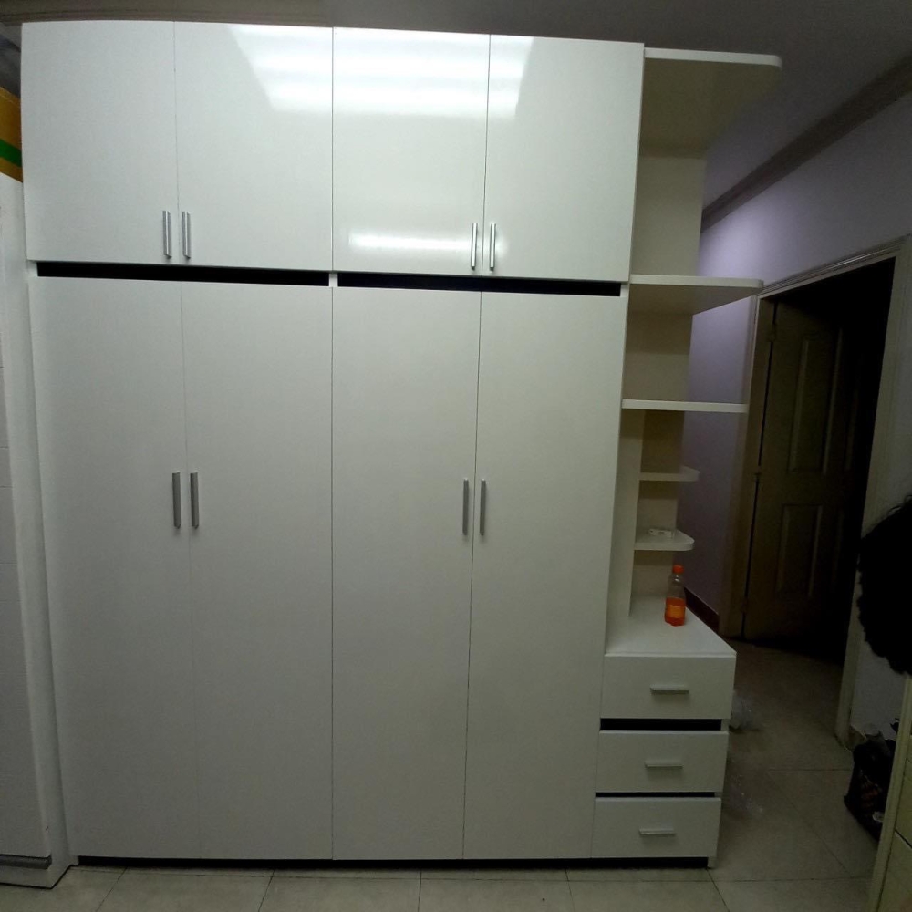 Tủ nhựa Vinco Plastic 4 Cánh Trắng Full trần